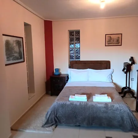 ταξιδιώτες Travellers